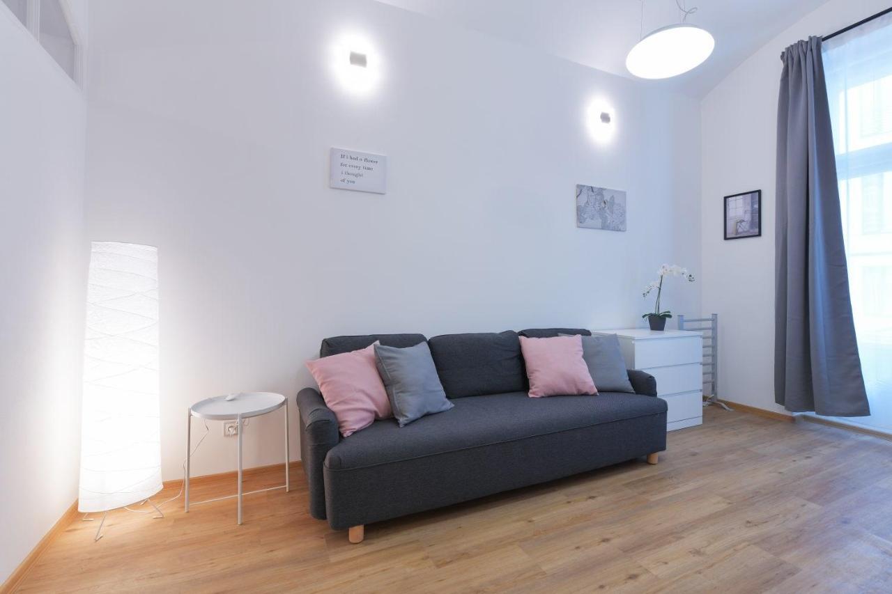 Duplex Prague