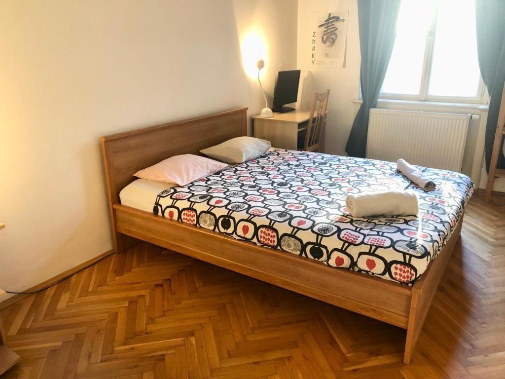 Privatunterkunft Chez Jitka Et Gautier - A Great Alternative To A Prag