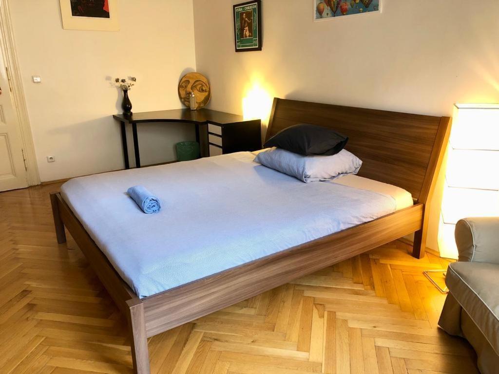 Privatunterkunft Chez Jitka Et Gautier - A Great Alternative To A *