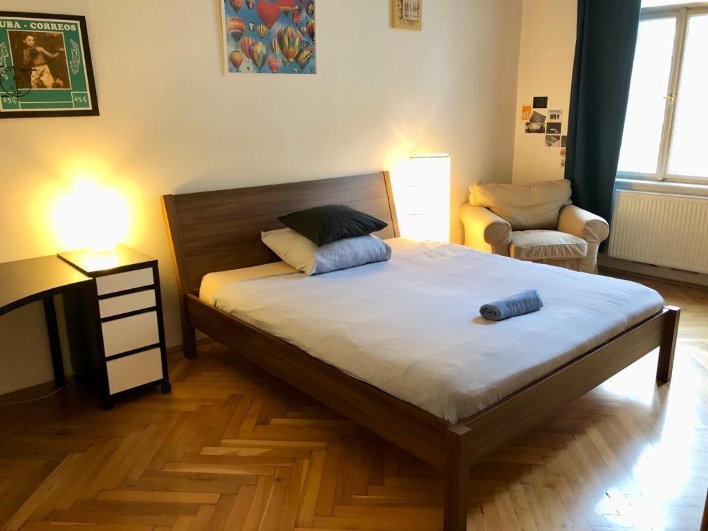 Privatunterkunft Chez Jitka Et Gautier - A Great Alternative To A Prag