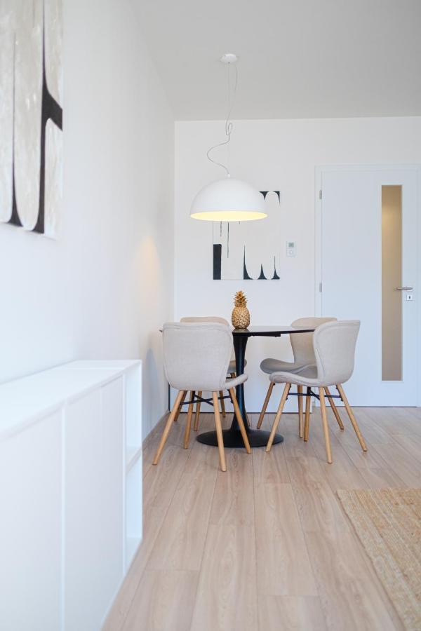 Newly Built In Vibrant Neighbourhood Apartment