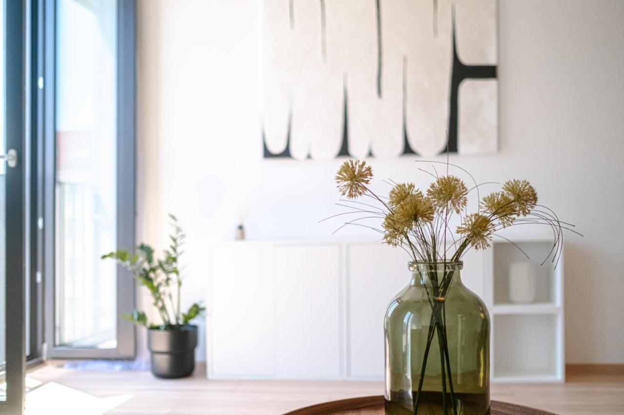 Newly Built In Vibrant Neighbourhood * Prague