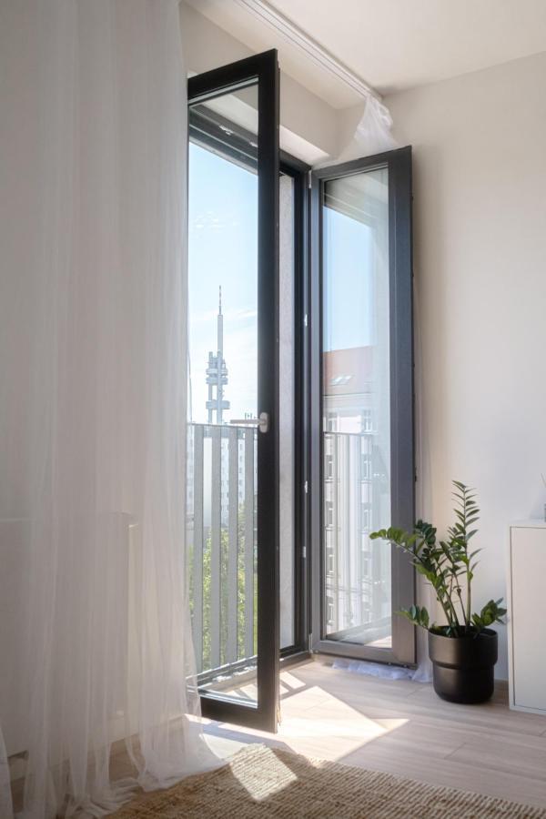 Apartment Newly Built In Vibrant Neighbourhood *