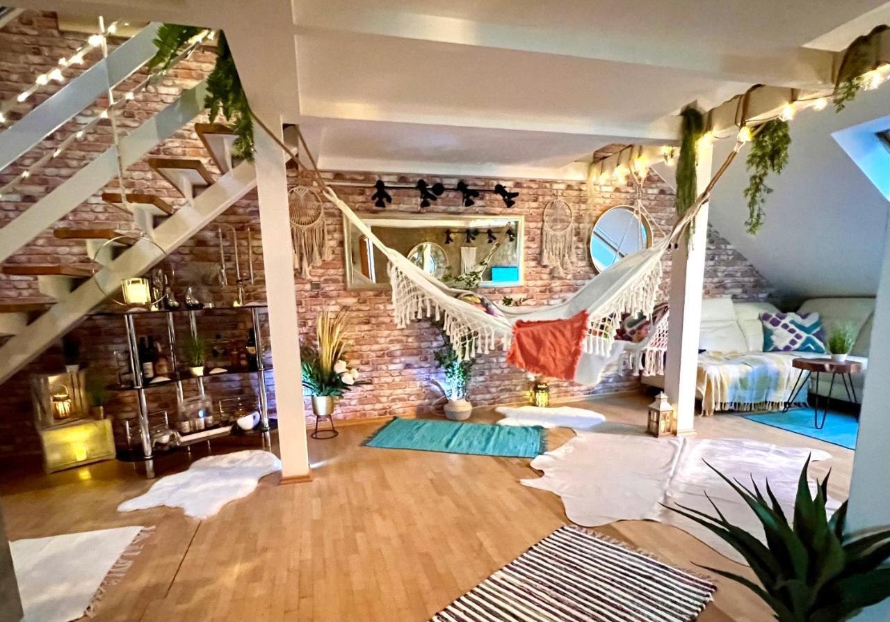 Duplex 2 With Quiet Terrace On Wenceslas Square * Prag