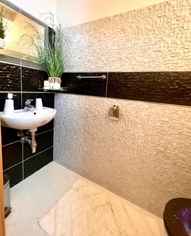 Apartment Duplex 2 With Quiet Terrace On Wenceslas Square *