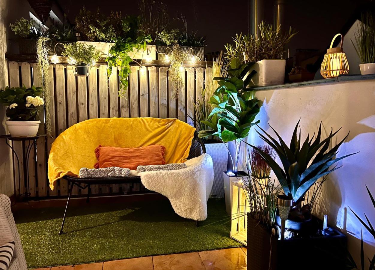 Apartment Duplex 2 With Quiet Terrace On Wenceslas Square Prag
