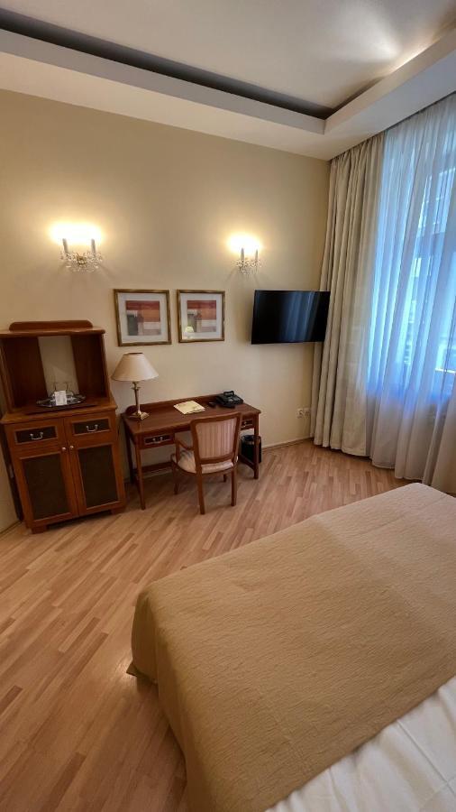 Fleur De Lis 4* Prag