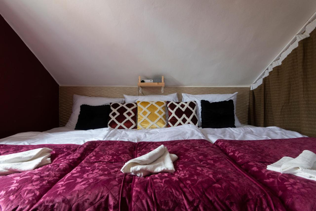 Golden Tree Loft In The Heart Of Prague