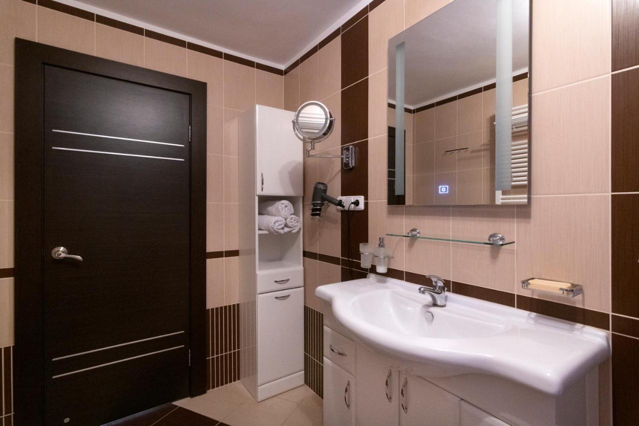 Golden Tree Loft In The Heart Of * Prague