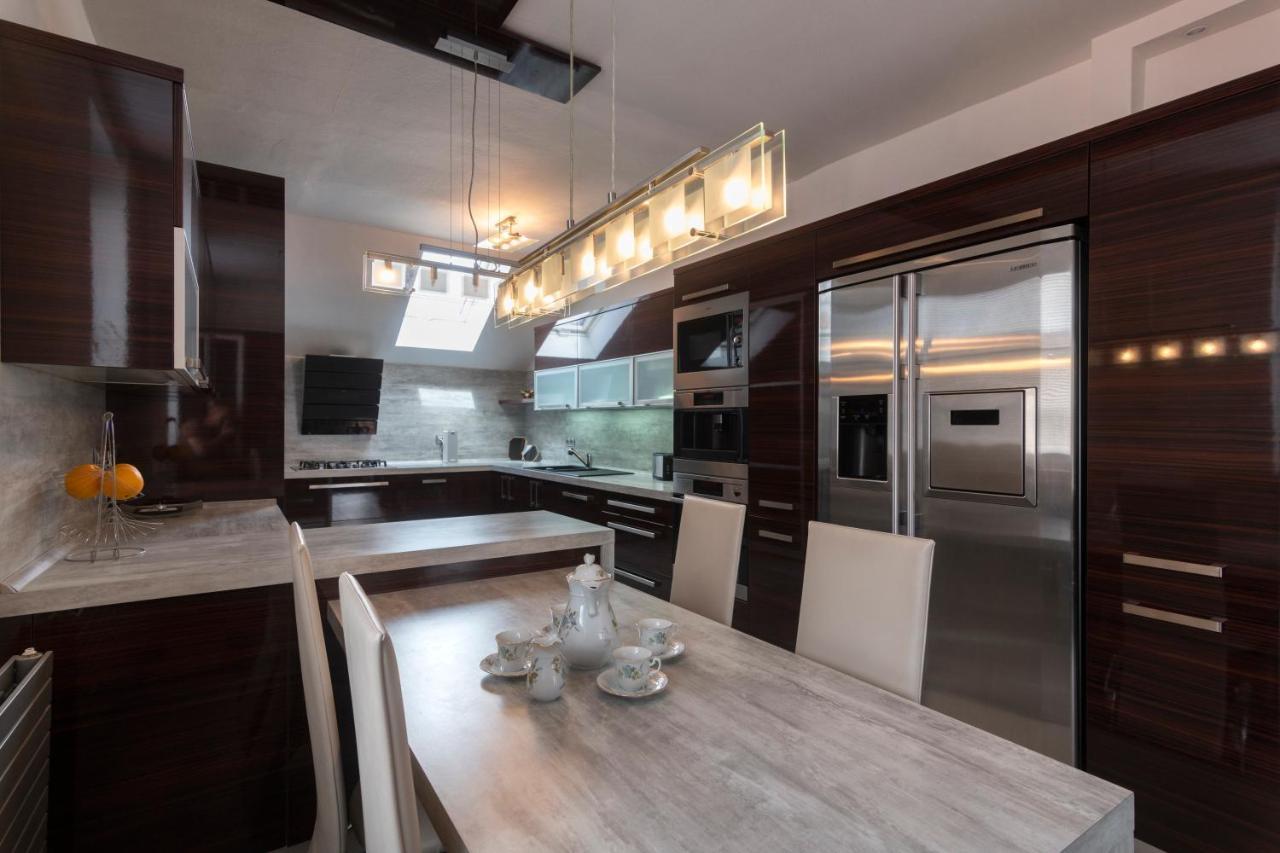 Apartment Golden Tree Loft In The Heart Of *