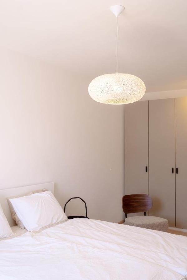 Newly Built In Vibrant Neighbourhood Prag