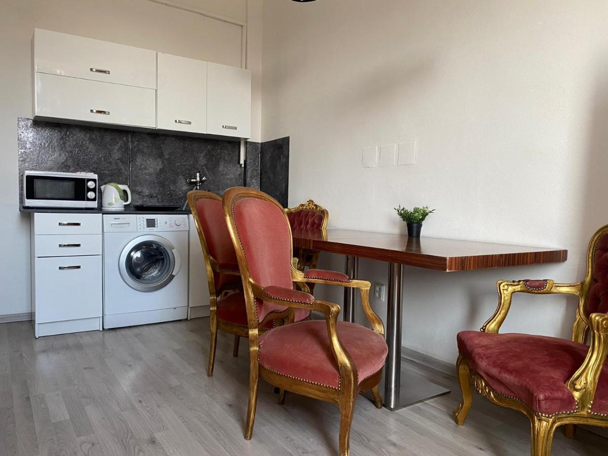 Bank Invest Apartmens - Old Town Apartment *