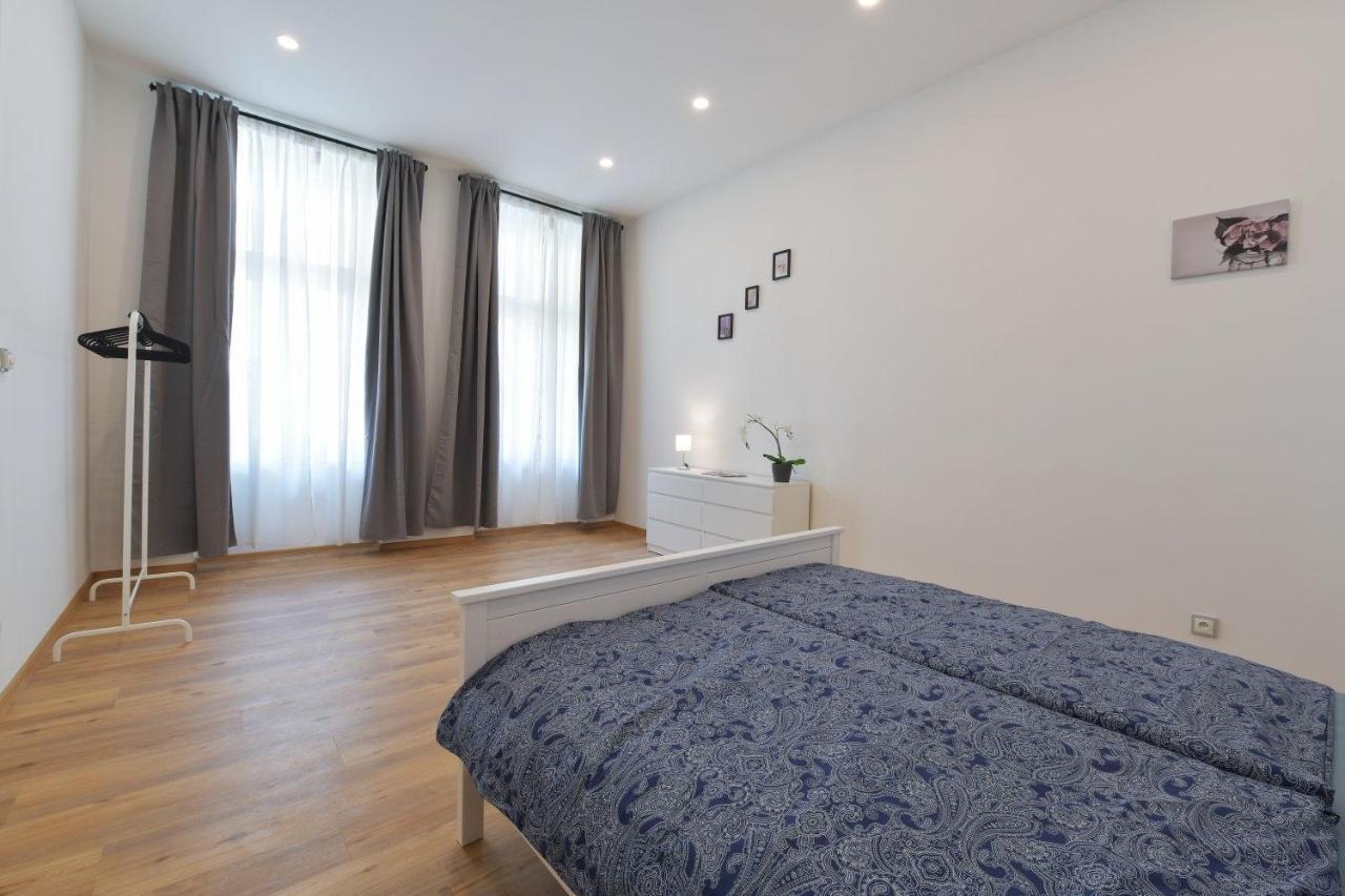 Duplex