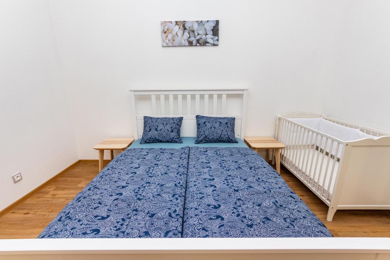 Duplex Prague