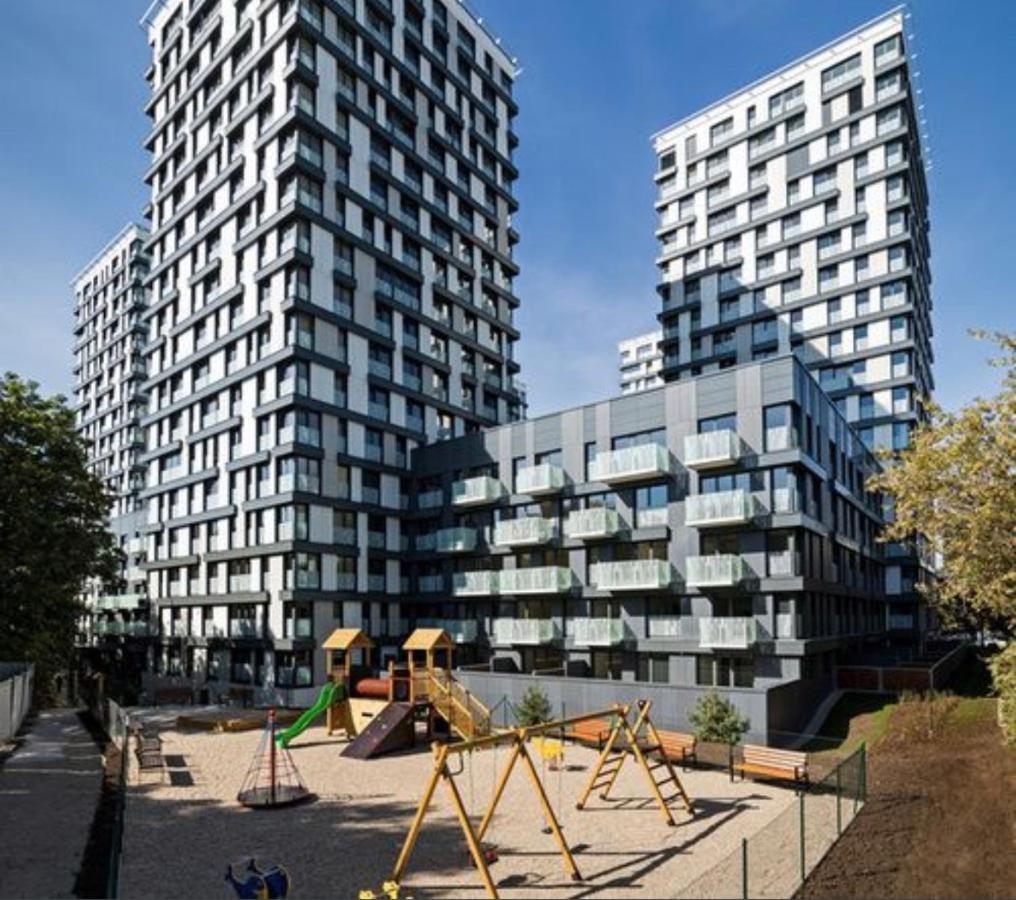 Garden Tower - 8 Min Do Centra, Garaz Apartmán Praha