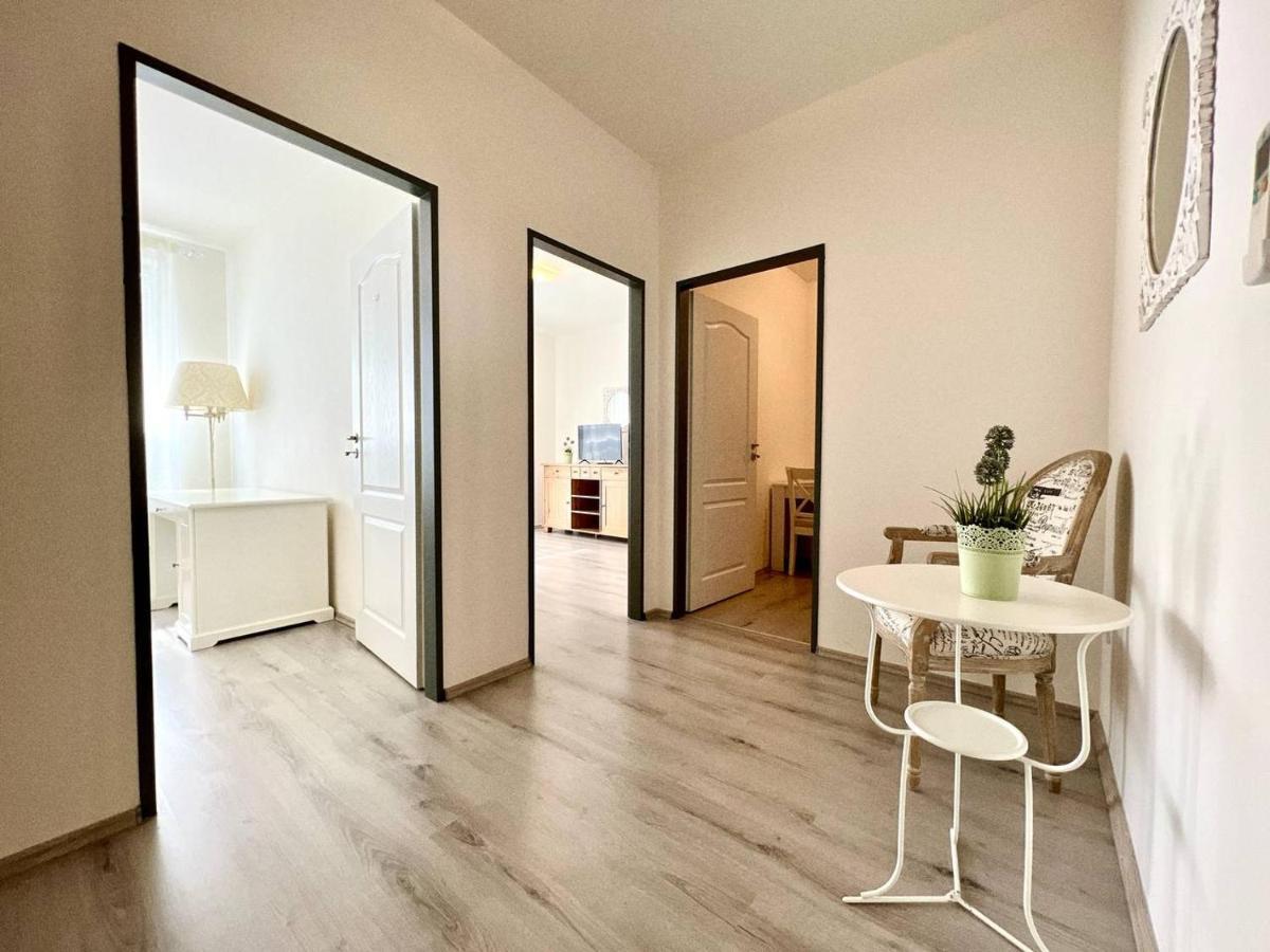 Balu Apartment *