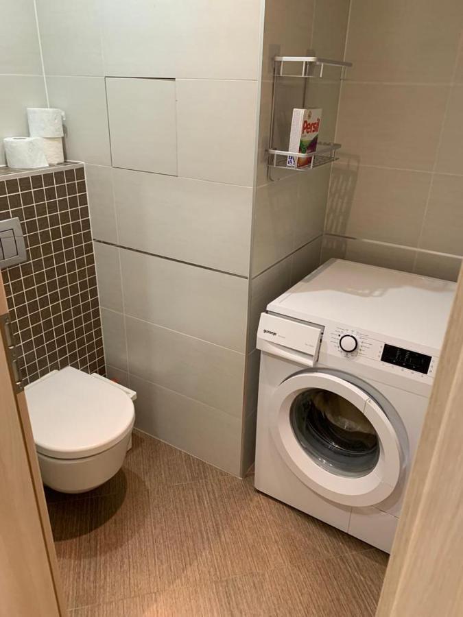 Garden Tower - 8 Min Do Centra, Garaz *