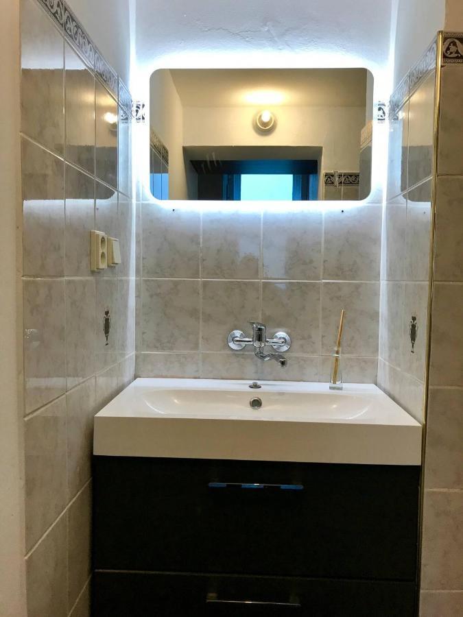 Apartment Old Town Square Jakubska 744 *