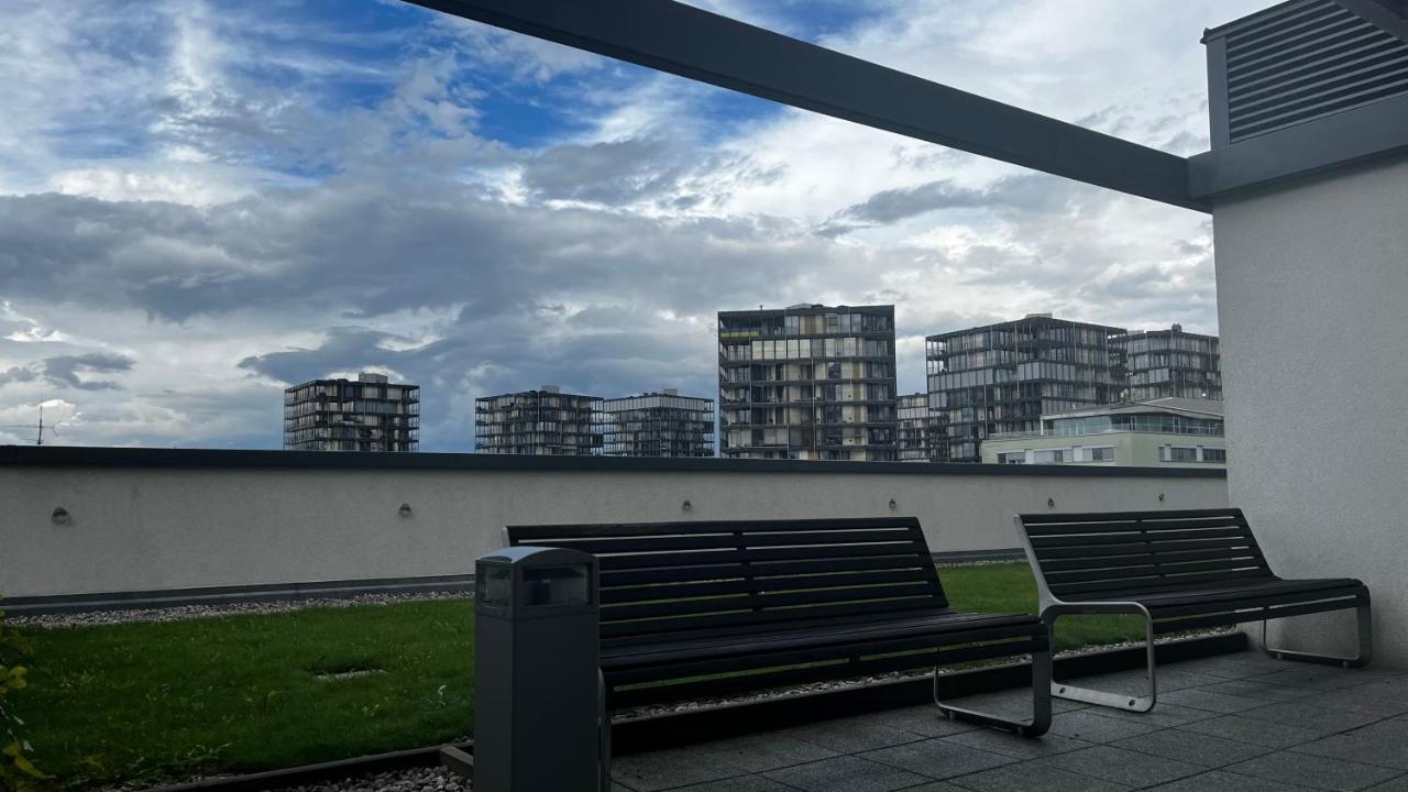 Lägenhet Garden Tower S Balkonem, Garaz