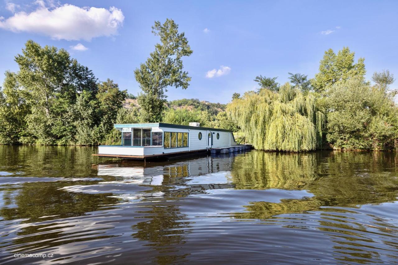 Houseboat - Place In Båthotell