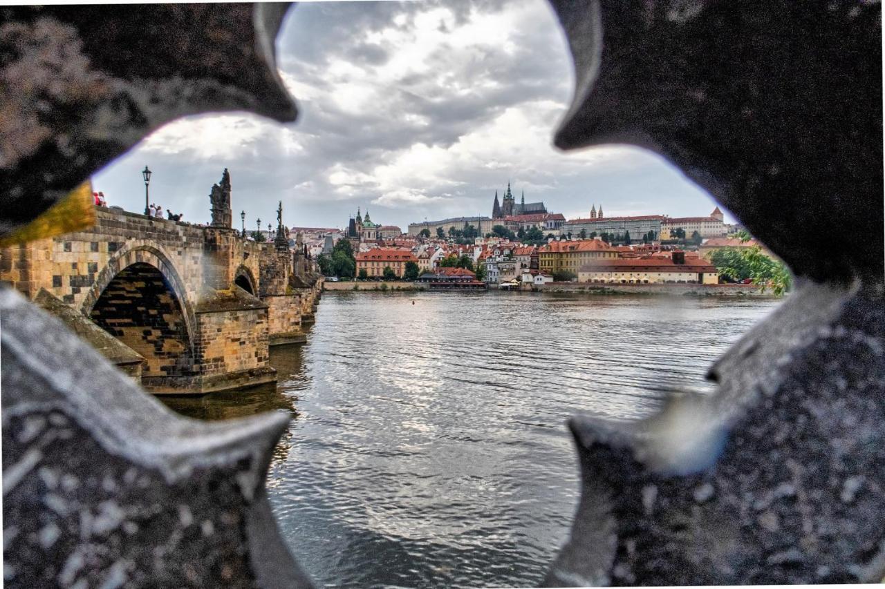 Vltava Apartment *