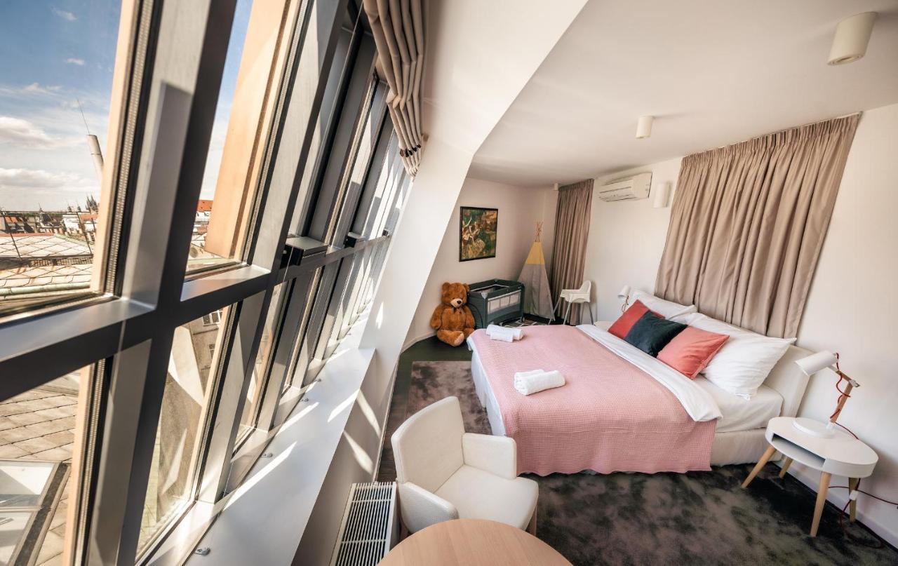 Lux Penthouse Near Wenceslas Square Apartment *