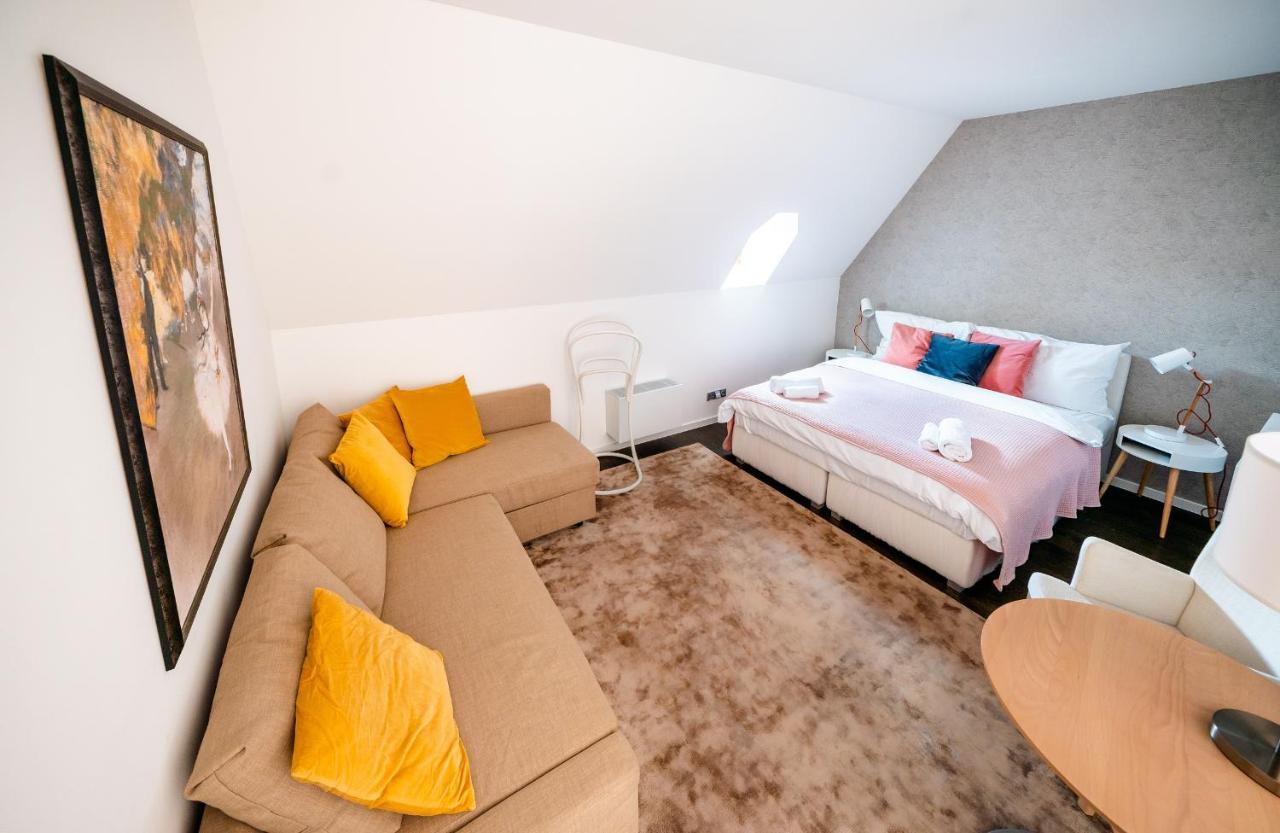 Lux Penthouse Near Wenceslas Square * Prag