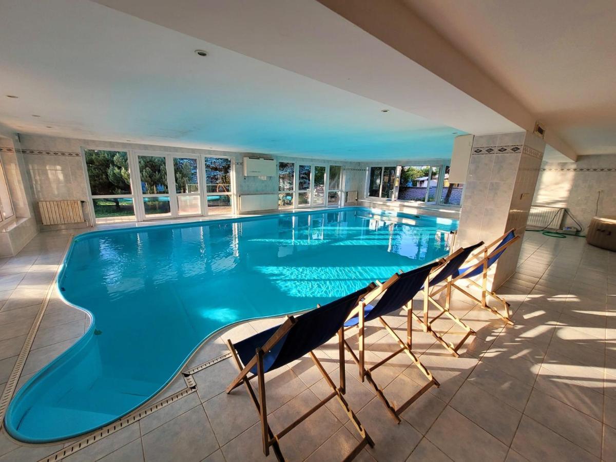 Wellness Aqua House