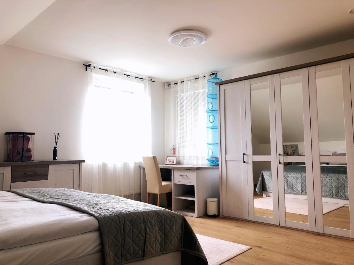 Of The Hill Apartment