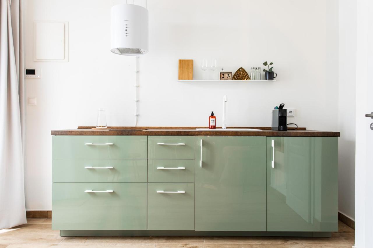 Cozy Modern In Prague's Absolute Center Apartment