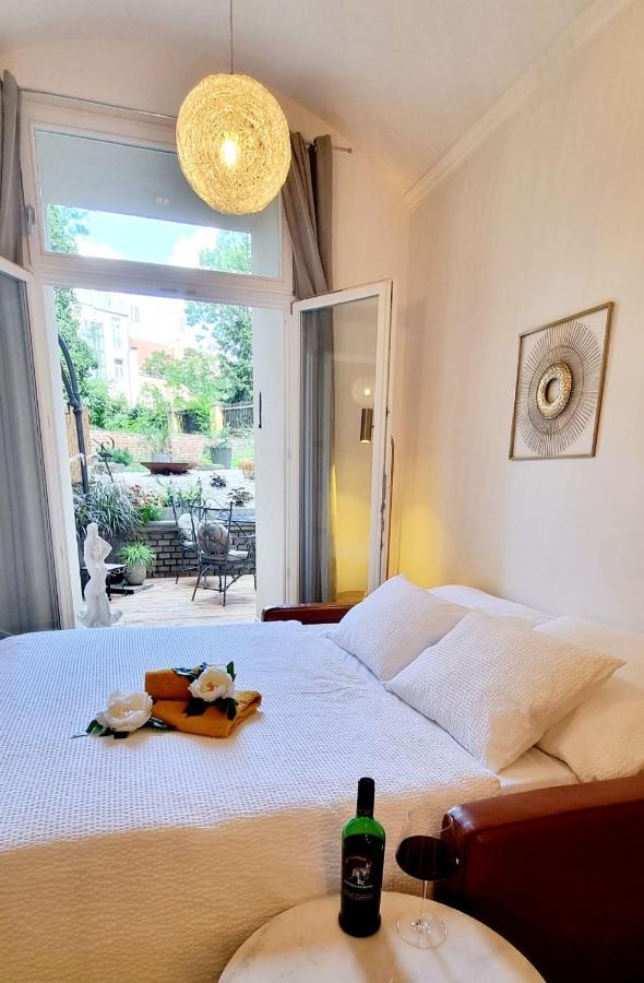 Lejlighed Amazing Flat With Garden, Vinohrady Near Center