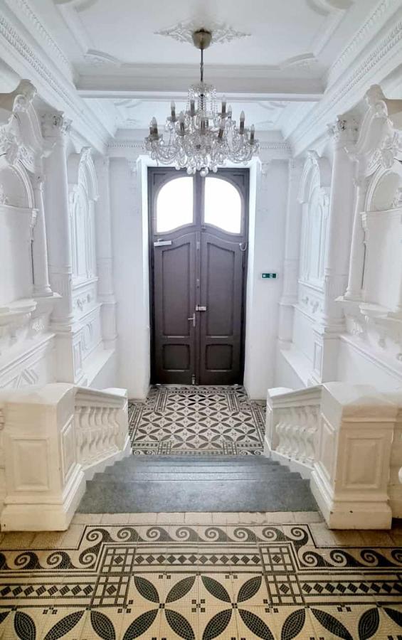 Amazing Flat With Garden, Vinohrady Near Center Lejlighed