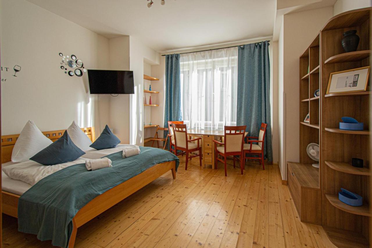 Bright Ruterra In The Heart Of *