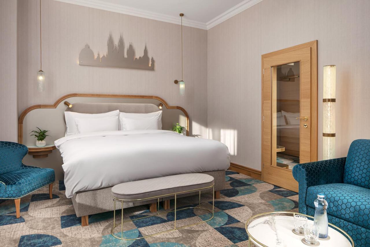 Allure & 4* Prag