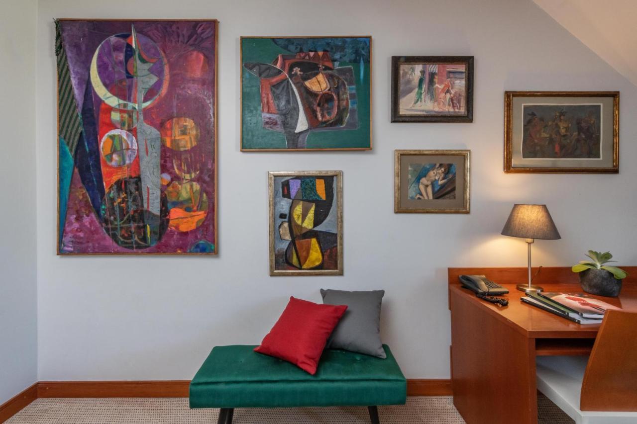 Hotell Art 4*