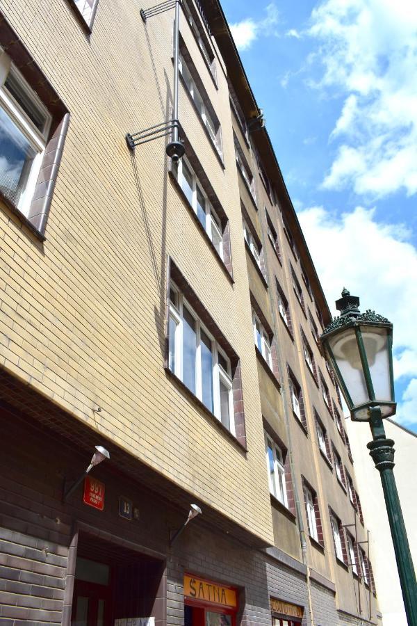 Apartment Old Town Konviktska - Bohemian