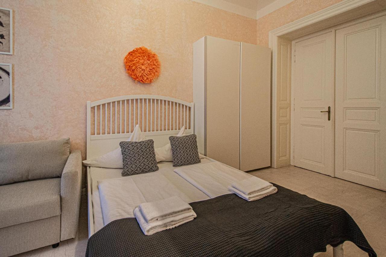 Rose Ruterra Apartment Prague