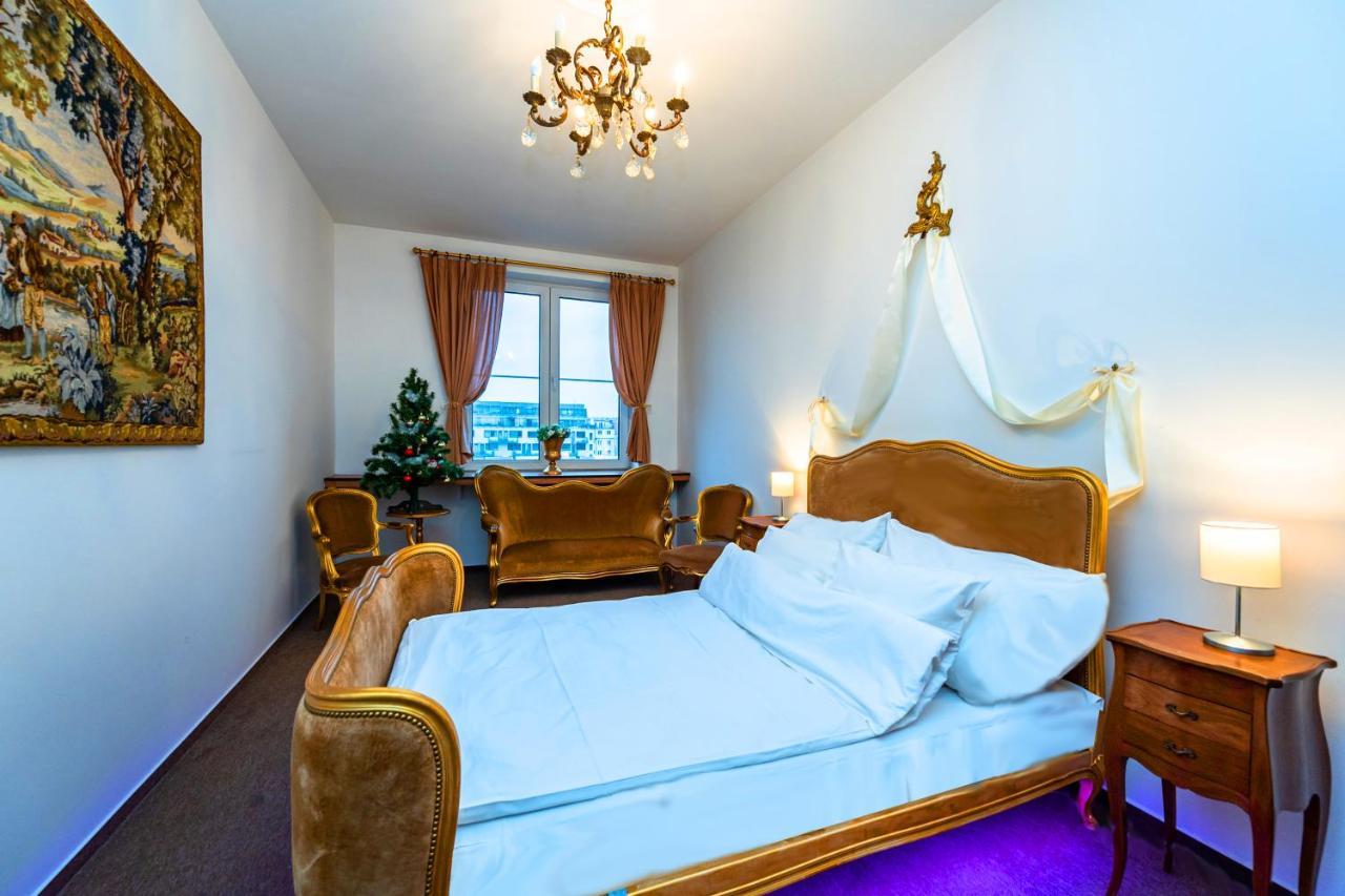 Bank Invest Apartmens - Old Town Apartment