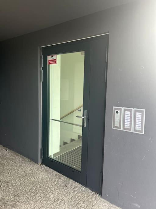 Holesovice,balkon,garaz Apartment Prag