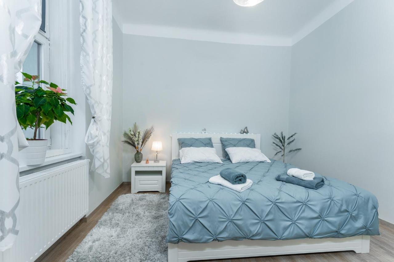 Alla Prague Apartment Lägenhet Prag