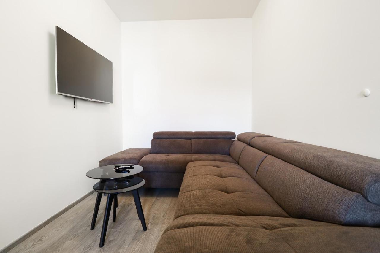 Apartment / 10 Min From Center / O2 Arena Prag