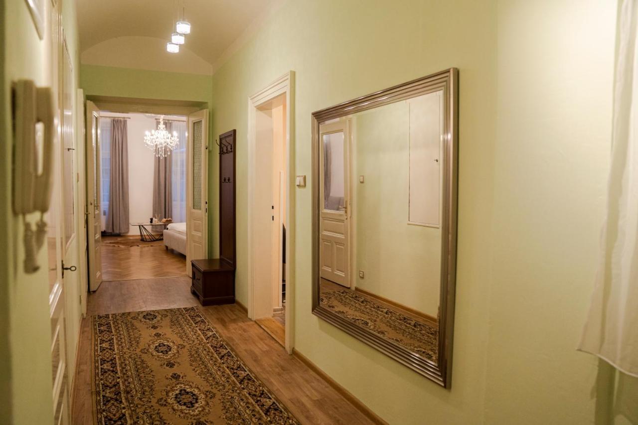 Lägenhet Helen Homestay Vaclavske Namesti *