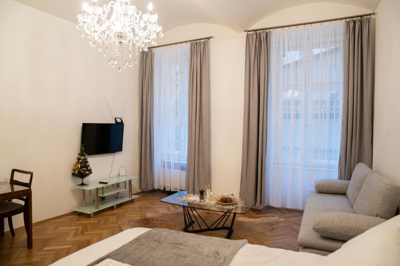 Helen Homestay Vaclavske Namesti *