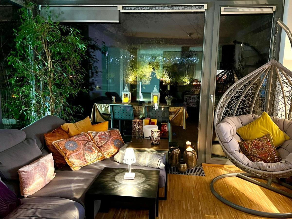 Romantic Stay Overlooking Prague