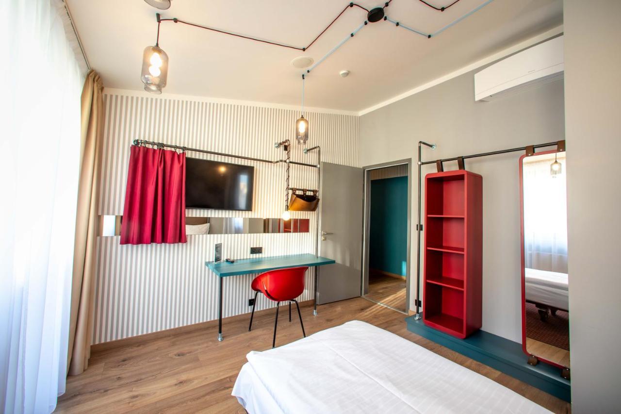 Miss Sophie's Downtown Hotel 4*