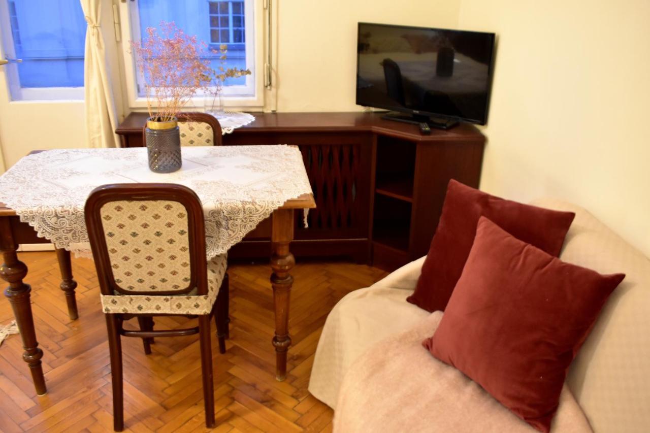 Apartment Old Town - Konviktska Prag