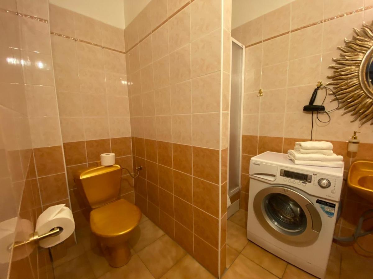 Bank Invest Apartmens - Old Town Prag