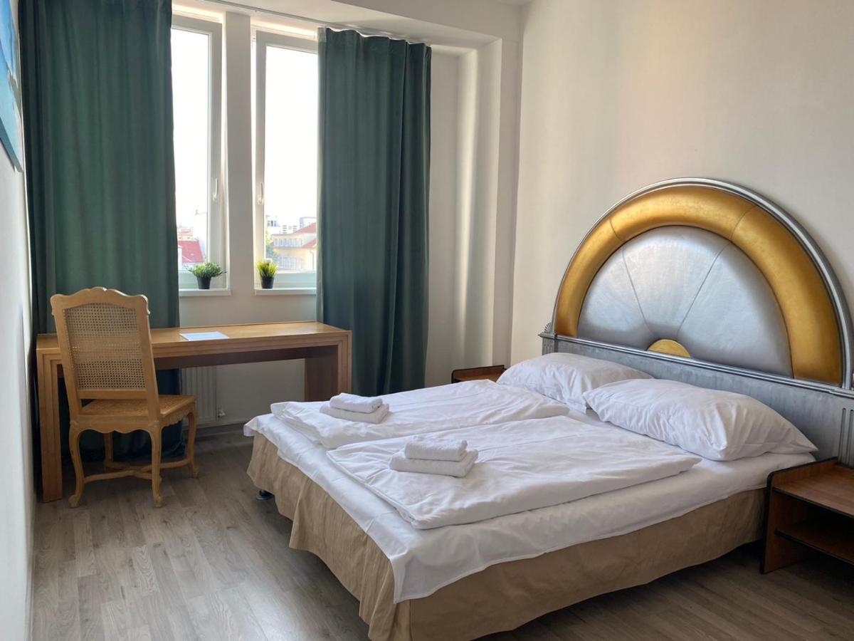 Bank Invest Apartmens - Old Town Apartment *