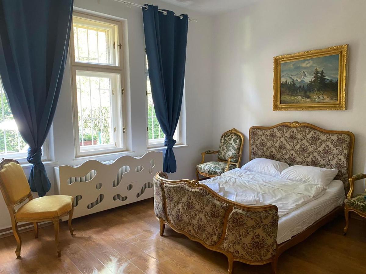 Bank Invest Apartmens - Old Town Apartment