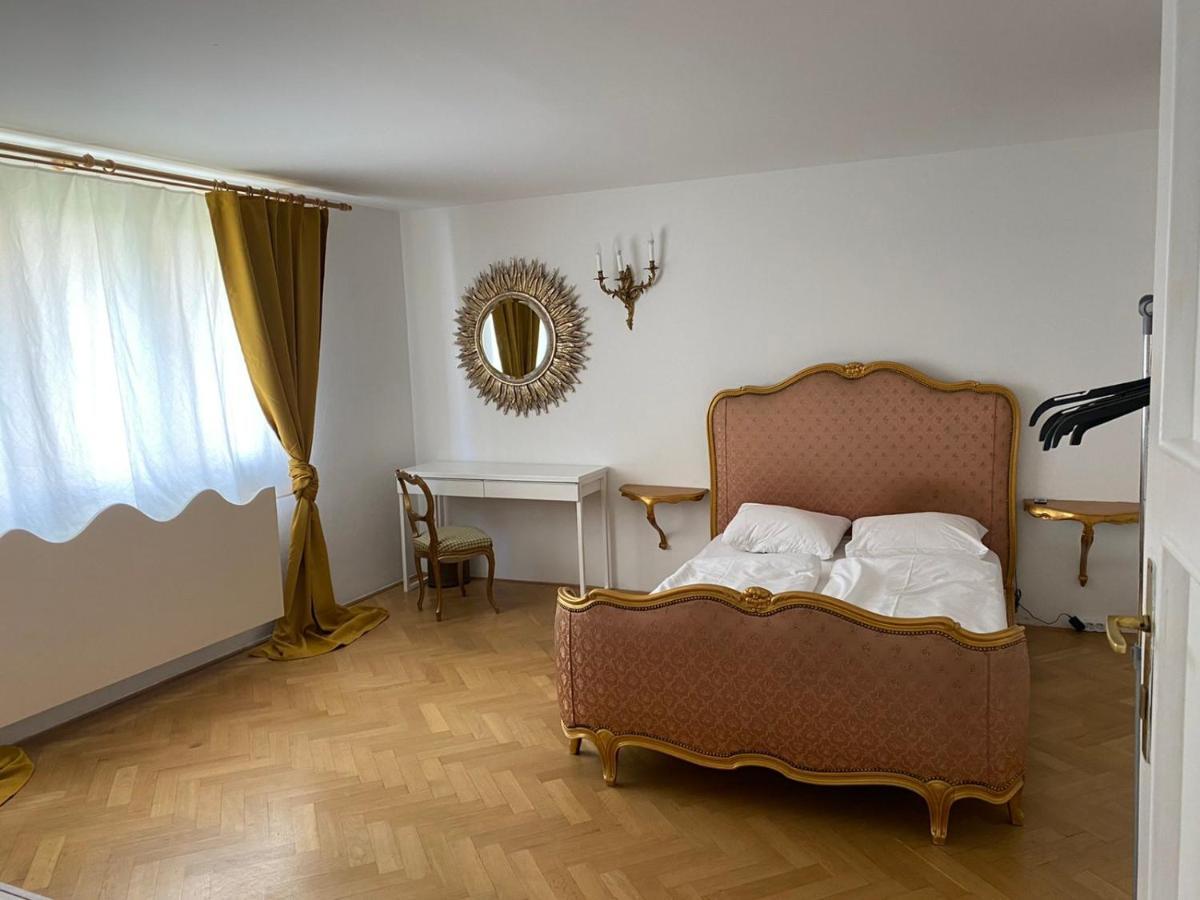 Apartment Bank Invest Apartmens - Old Town